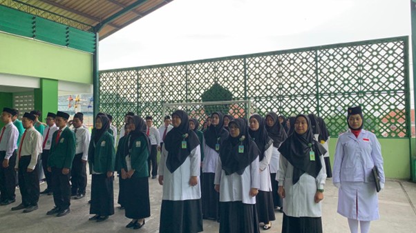 Upacara Memperingati Hari Sumpah Pemuda ke 97